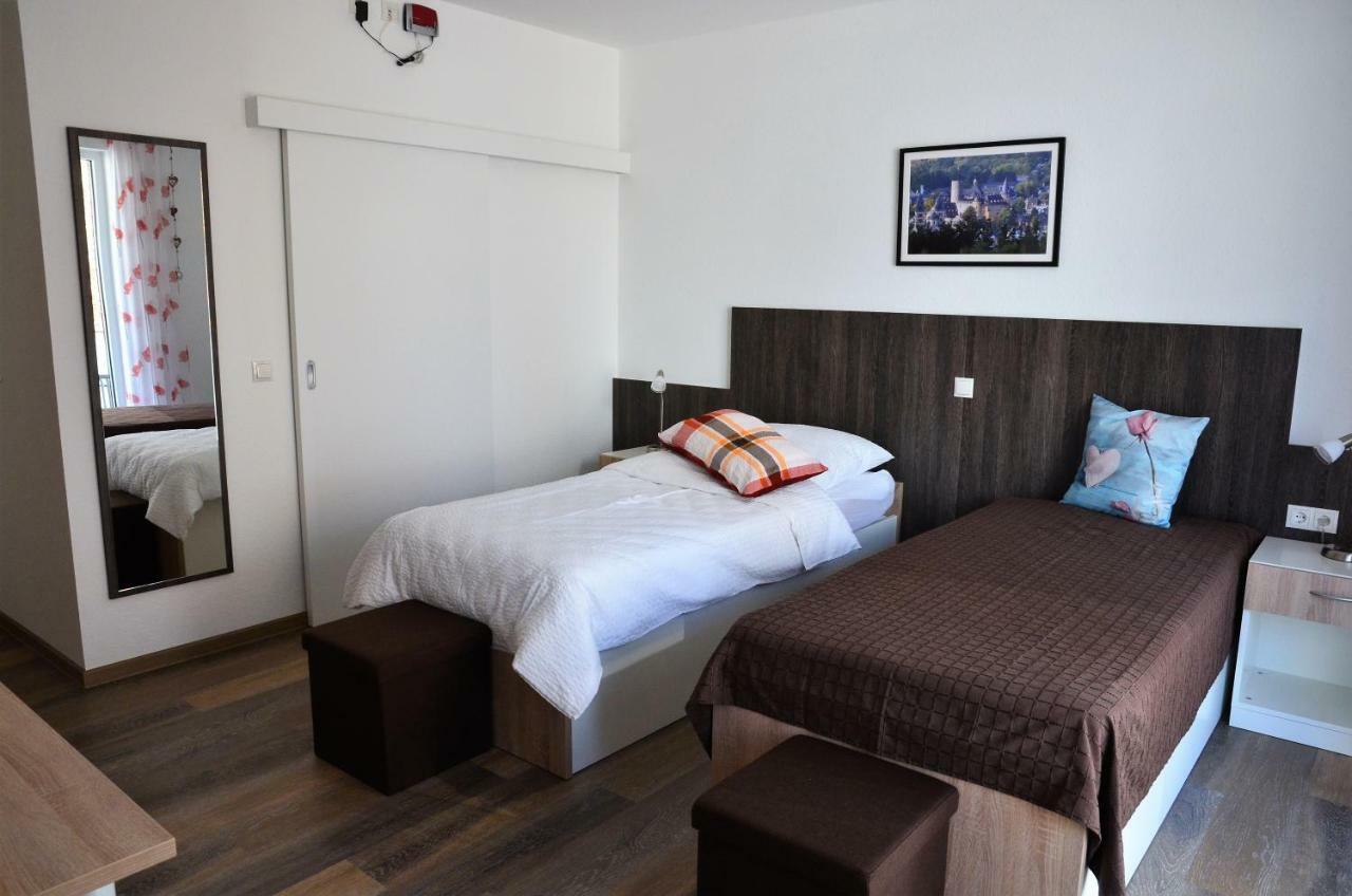 Ettringen  Gaestehaus Am Hochsimmer المظهر الخارجي الصورة