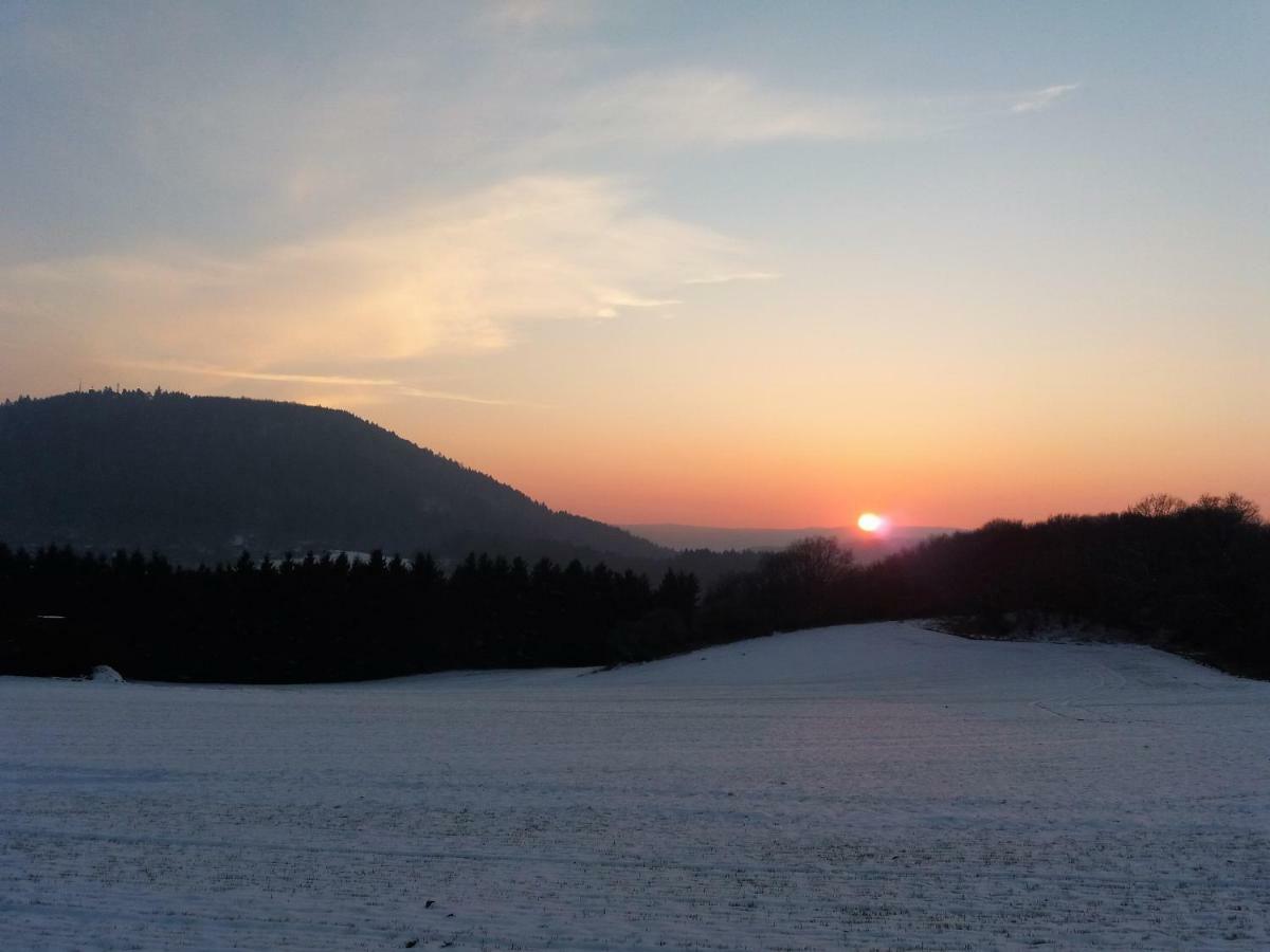 Ettringen  Gaestehaus Am Hochsimmer المظهر الخارجي الصورة